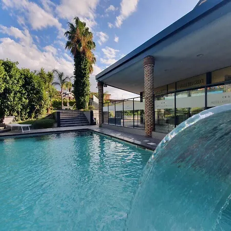 ホテル Casale Dei Greci